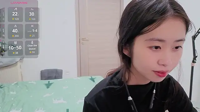 Snapshot of dudu-baby10 chatting on 2, 12, 2025 dudu-baby10 online show from 2, 12, 2025