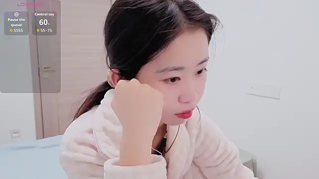 Snapshot of dudu-baby10 chatting on 17, 12, 2025 dudu-baby10 online show from 17, 12, 2025