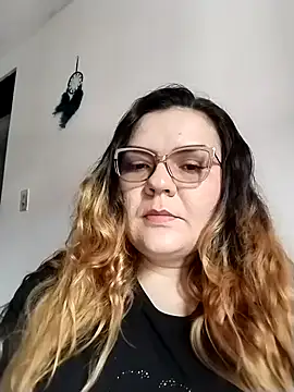 Snapshot of coral_marley chatting on 14, 10, 2025 coral marley online show from 14, 10, 2025