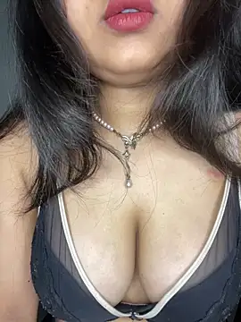 soniyaverma00 online show from 28, 3, 2026