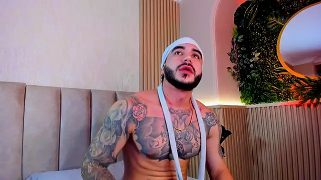 Snapshot of Dante_Dimarco chatting on 9, 10, 2025 Dante Dimarco online show from 9, 10, 2025