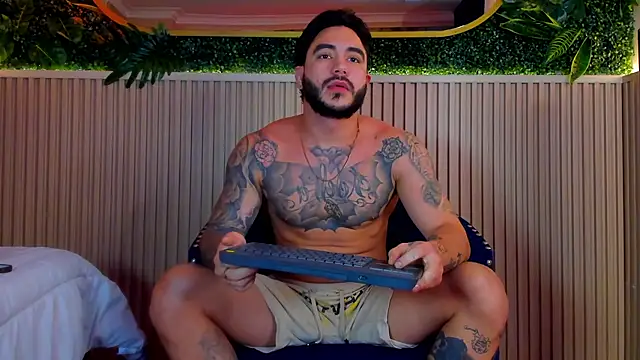 Snapshot of Dante_Dimarco chatting on 12, 10, 2025 Dante Dimarco online show from 12, 10, 2025