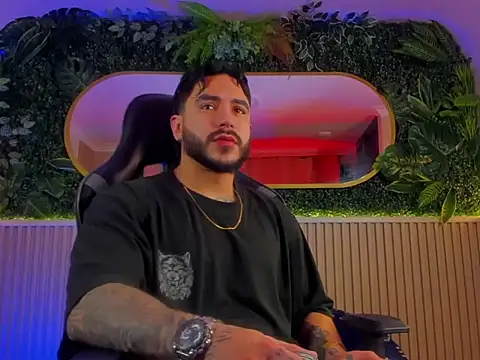 Snapshot of Dante_Dimarco chatting on 8, 11, 2025 Dante Dimarco online show from 8, 11, 2025