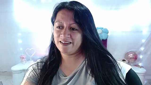 SaharaJohson online show from 10, 10, 2025