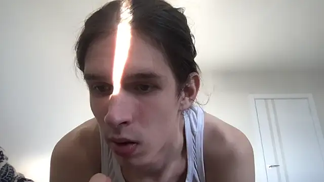 Snapshot of alexbounce chatting on 28, 9, 2025 alexbounce online show from 28, 9, 2025