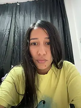 Amelia Rivas online show from 10, 5, 2026