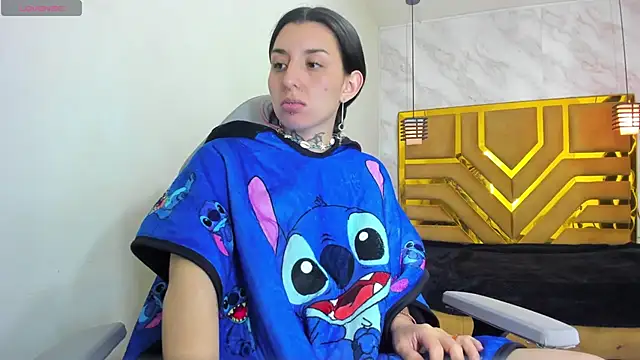 Snapshot of Iris__77 chatting on 12, 10, 2025 Iris 77 online show from 12, 10, 2025