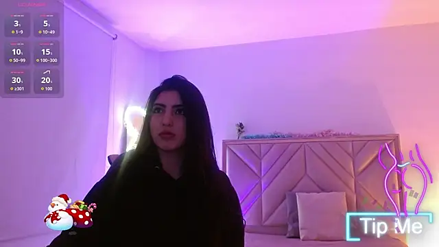 Snapshot of Ixchel_tay chatting on 21, 11, 2025 Ixchel tay online show from 21, 11, 2025