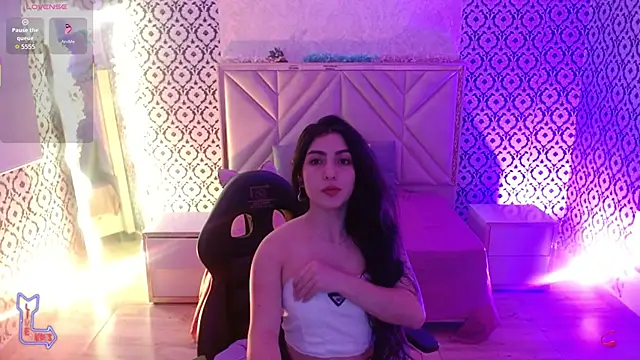 Ixchel tay online show from 18, 1, 2026