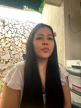 Snapshot of AnnyJhonsonn chatting on 30, 9, 2025 AnnyJhonsonn online show from 30, 9, 2025
