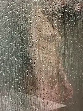 GoldenPussy1329 online show from 24, 11, 2025