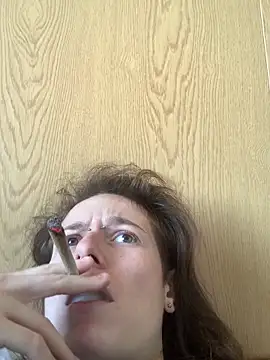 GoldenPussy1329 online show from 29, 3, 2026