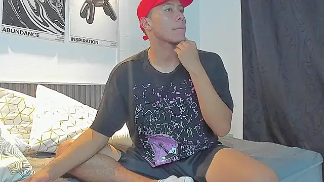 Snapshot of Alex_hunterdy chatting on 1, 10, 2025 Alex hunterdy online show from 1, 10, 2025