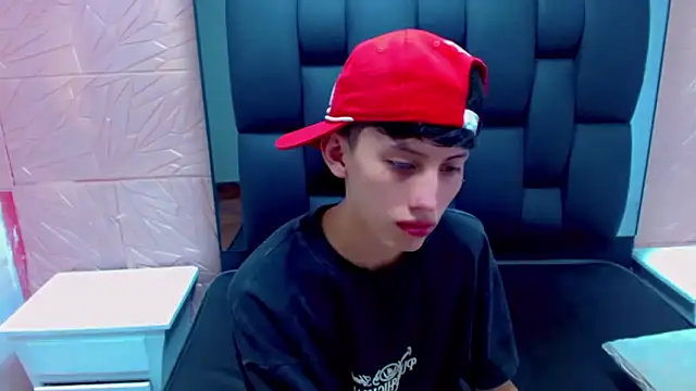 Snapshot of thaigo_twink38 chatting on 14, 1, 2026 thaigo twink38 online show from 14, 1, 2026