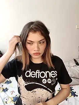 valentine warm online show from 12, 2, 2026