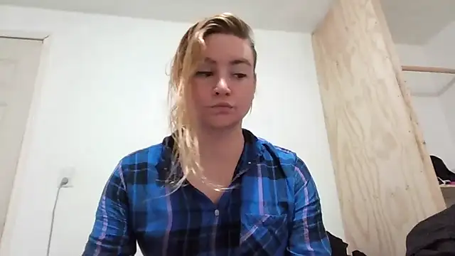 Snapshot of vagimosa chatting on 11, 10, 2025 vagimosa online show from 11, 10, 2025