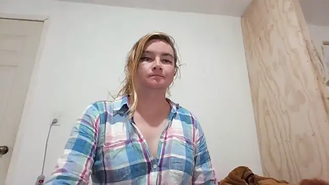 Snapshot of vagimosa chatting on 4, 11, 2025 vagimosa online show from 4, 11, 2025