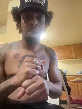 thefreakscomeoutatnight online show from 15, 4, 2026