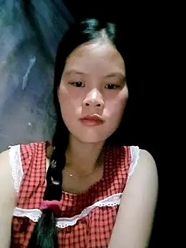 Snapshot of Tuelam_xx chatting on 2, 10, 2025 Tuelam xx online show from 2, 10, 2025