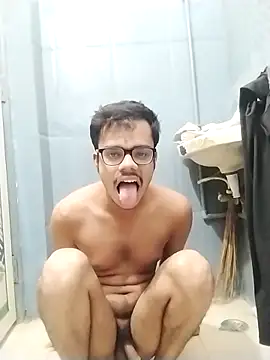 Snapshot of sexybobby13 chatting on 10, 11, 2025 sexybobby13 online show from 10, 11, 2025