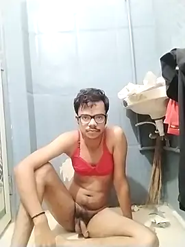 Snapshot of sexybobby13 chatting on 15, 11, 2025 sexybobby13 online show from 15, 11, 2025