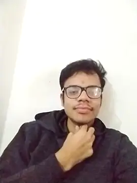 sexybobby13 online show from 5, 2, 2026