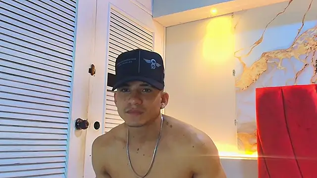 Snapshot of daniscot chatting on 14, 10, 2025 daniscot online show from 14, 10, 2025