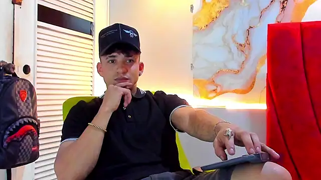 Snapshot of daniscot chatting on 18, 12, 2025 daniscot online show from 18, 12, 2025