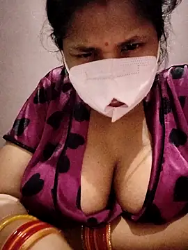 Snapshot of Hot__bhabhi_99 chatting on 7, 11, 2025 Hot bhabhi 99 online show from 7, 11, 2025