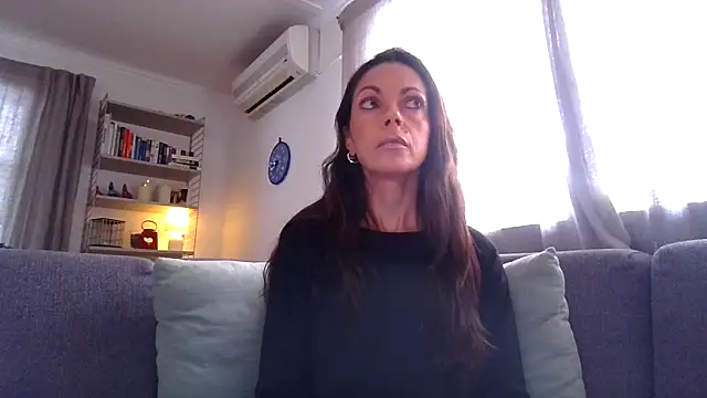 Snapshot of LoveAndRopes chatting on 25, 2, 2026 LoveAndRopes online show from 25, 2, 2026