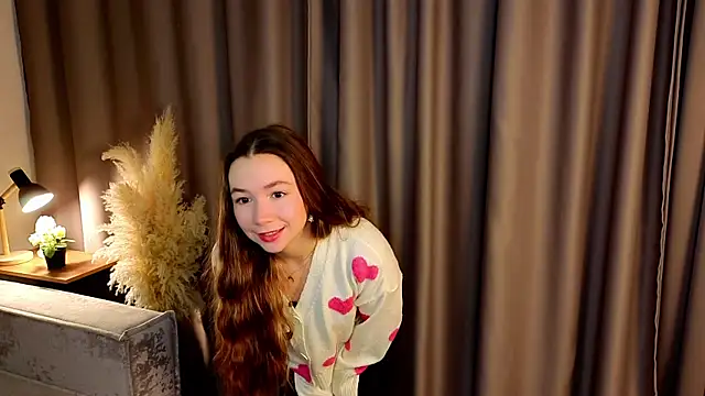 Snapshot of ReneeMartin_ chatting on 28, 9, 2025 ReneeMartin online show from 28, 9, 2025