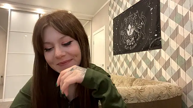 Snapshot of RebelKitsune chatting on 1, 10, 2025 RebelKitsune online show from 1, 10, 2025