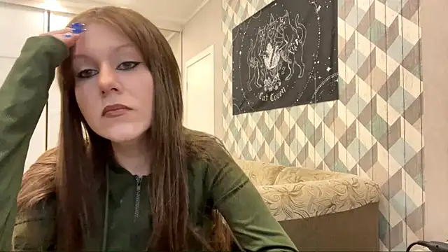 Snapshot of RebelKitsune chatting on 2, 10, 2025 RebelKitsune online show from 2, 10, 2025