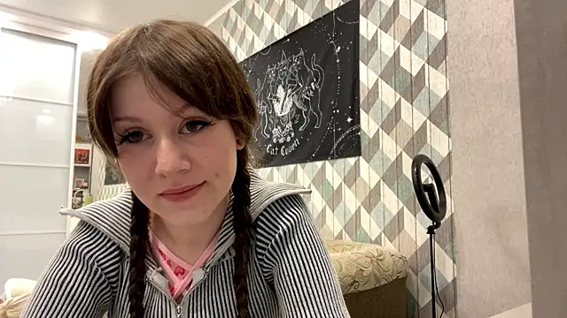 Snapshot of RebelKitsune chatting on 11, 10, 2025 RebelKitsune online show from 11, 10, 2025