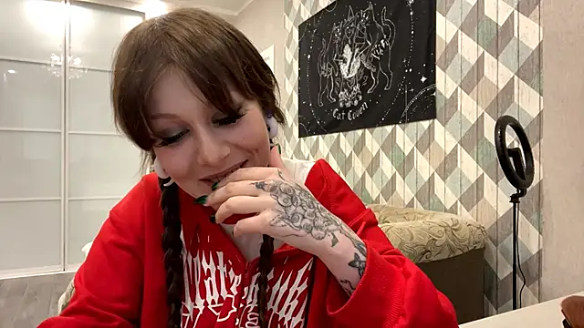 Snapshot of RebelKitsune chatting on 16, 10, 2025 RebelKitsune online show from 16, 10, 2025