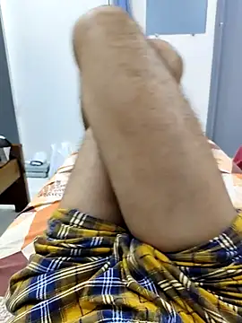 Snapshot of Mallu_kalikar_69 chatting on 1, 10, 2025 Mallu kalikar 69 online show from 1, 10, 2025