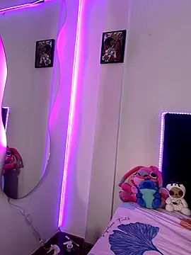 Sussyroxxx online show from 28, 11, 2025