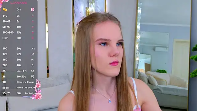 Snapshot of Lili_Lohan chatting on 16, 11, 2025 Lili Lohan online show from 16, 11, 2025