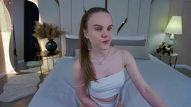 Snapshot of Lili_Lohan chatting on 31, 1, 2026 Lili Lohan online show from 31, 1, 2026