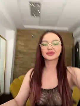 Lunna Squirt online show from 30, 9, 2025