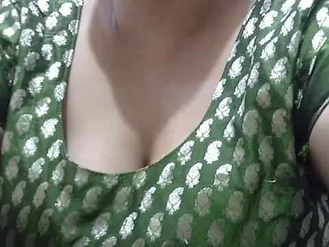 Snapshot of junglibilli_punjab chatting on 18, 4, 2026 junglibilli punjab online show from 18, 4, 2026