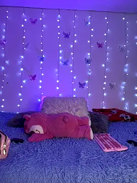 Snapshot of Candyyy_11 chatting on 26, 10, 2025 Candyyy 11 online show from 26, 10, 2025