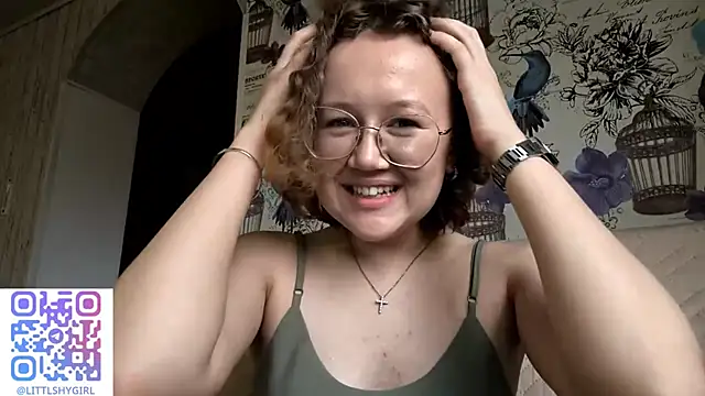 Snapshot of MiaSoltren chatting on 29, 9, 2025 MiaSoltren online show from 29, 9, 2025