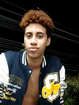 Snapshot of The_boy_good chatting on 10, 10, 2025 The boy good online show from 10, 10, 2025