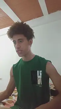 Snapshot of The_boy_good chatting on 26, 10, 2025 The boy good online show from 26, 10, 2025