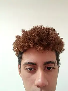 Snapshot of The_boy_good chatting on 3, 11, 2025 The boy good online show from 3, 11, 2025