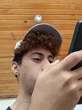 Snapshot of The_boy_good chatting on 4, 11, 2025 The boy good online show from 4, 11, 2025