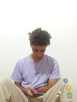 Snapshot of The_boy_good chatting on 29, 11, 2025 The boy good online show from 29, 11, 2025