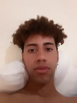 Snapshot of The_boy_good chatting on 19, 12, 2025 The boy good online show from 19, 12, 2025