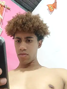 Snapshot of The_boy_good chatting on 8, 2, 2026 The boy good online show from 8, 2, 2026